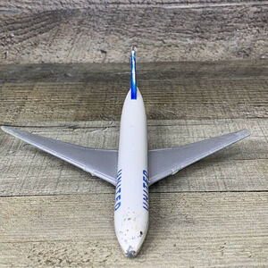 United Airlines Airliner Toy Airplane Diecast